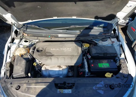 2015 Chrysler 200 Limited from USA, damaged, VIN 1C3CCCABXFN661444